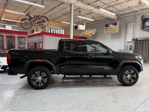 Used 2024 GMC Canyon AT4 w/ Technology Package AWD/4WD image 6