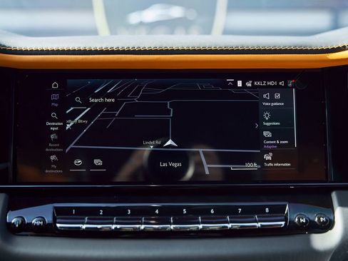 Used 2026 Rolls-Royce Cullinan AWD/4WD image 75