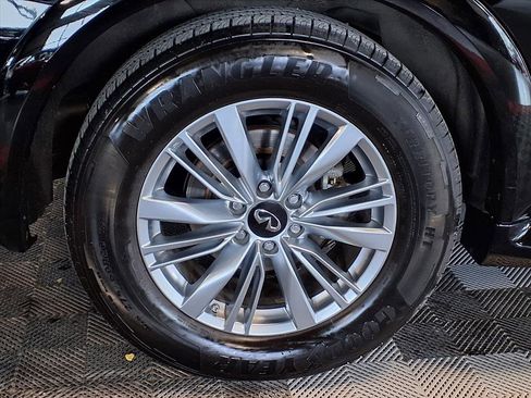 Used 2019 INFINITI QX80 Luxe image 9