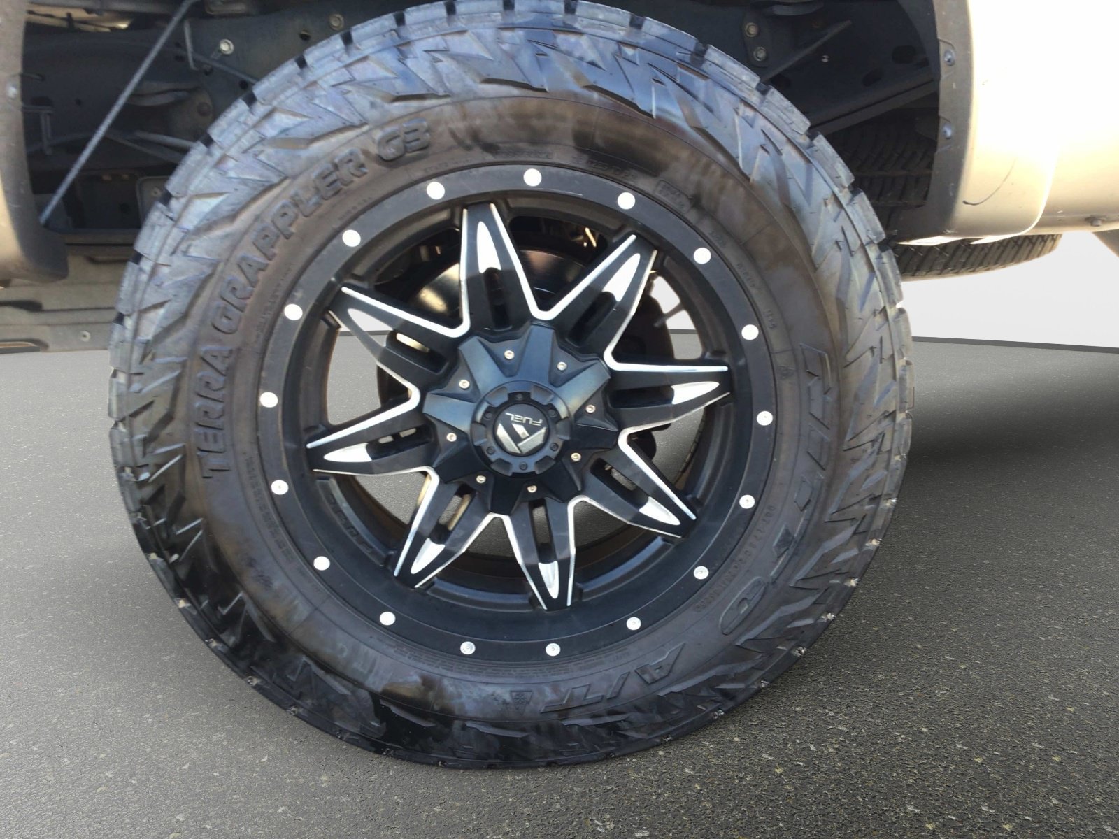 Used 2012 Ford F350 King Ranch w/ King Ranch w/Chrome Pkg AWD/4WD image 7
