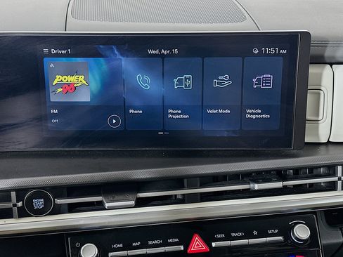 Used 2025 Hyundai Santa Fe SEL image 21