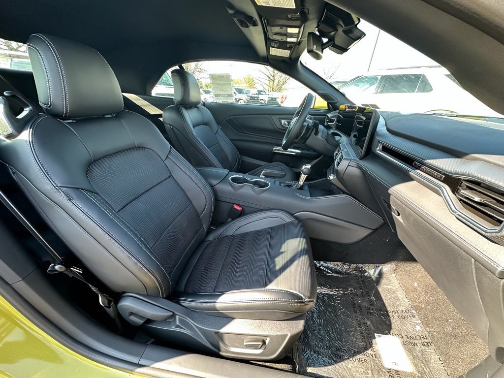 New 2025 Ford Mustang GT Premium w/ GT Performance Package RWD image 24