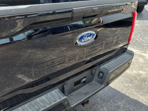 Used 2021 Ford F150 XL w/ STX Appearance Package RWD image 8