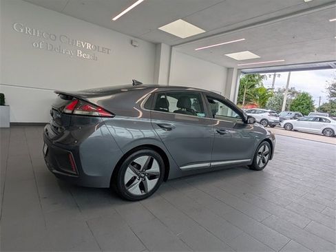 Used 2020 Hyundai Ioniq SEL image 14