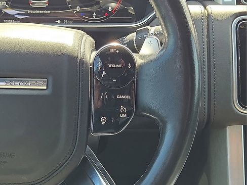 Used 2019 Land Rover Range Rover Autobiography image 19