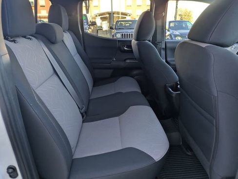 Used 2023 Toyota Tacoma TRD Sport image 29