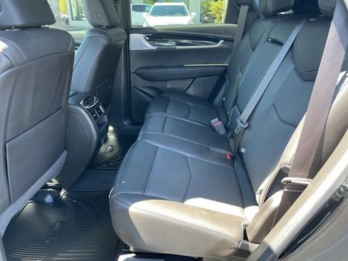 Used 2024 Cadillac XT5 Premium Luxury image 17