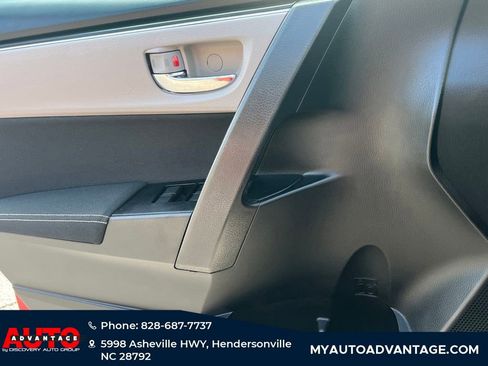 Used 2017 Toyota Corolla LE w/ LE Premium Package image 19