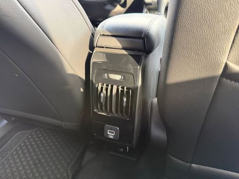 Used 2025 Jeep Compass Trailhawk AWD/4WD image 23