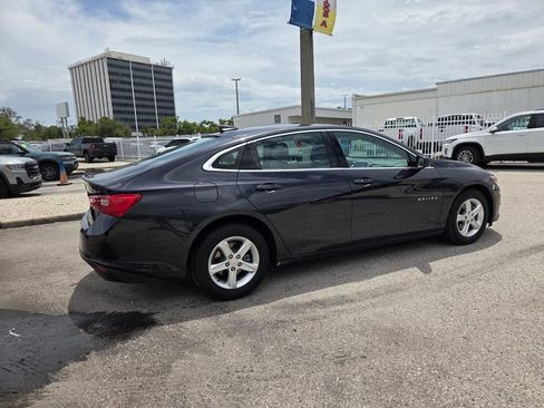 Certified 2022 Chevrolet Malibu LS w/ LPO, Convenience Package 1 FWD image 12