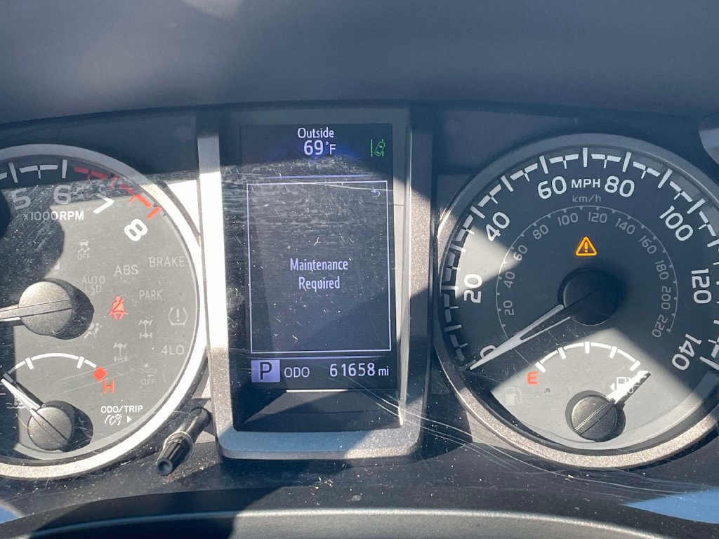 Used 2020 Toyota Tacoma TRD Sport AWD/4WD image 24