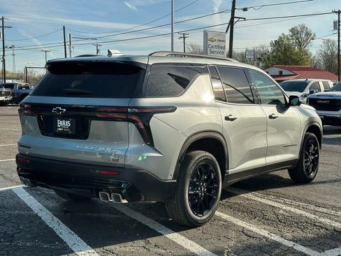 New 2026 Chevrolet Traverse LT w/ Enhanced Driving Package image 6