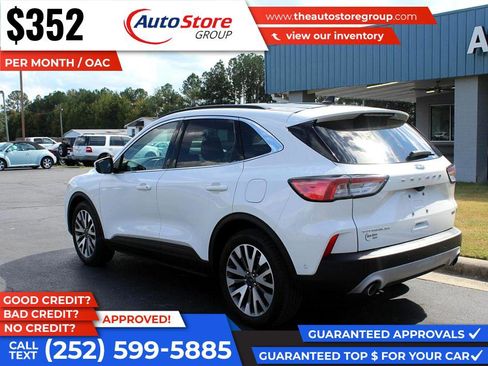 Used 2020 Ford Escape Titanium w/ Titanium Premium Package 2.0 image 8