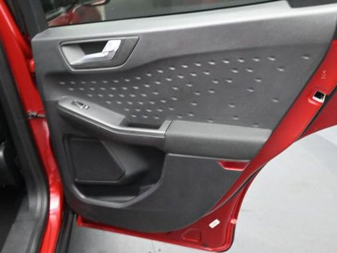 Certified 2020 Ford Escape SE AWD/4WD image 28