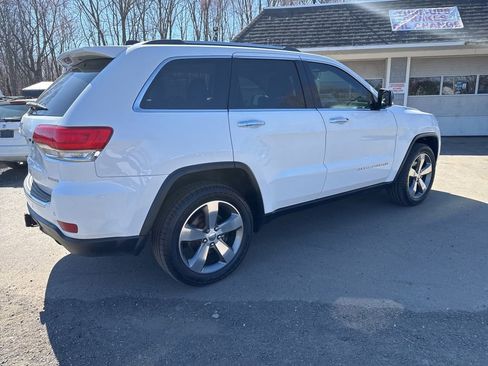Used 2015 Jeep Grand Cherokee Limited w/ Luxury Group II AWD/4WD image 15