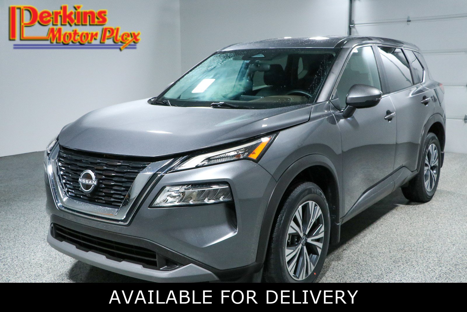Used 2023 Nissan Rogue SV FWD image 1