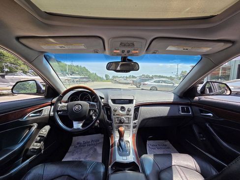 Used 2009 Cadillac CTS 3.6 AWD w/ Wood Trim Package image 17