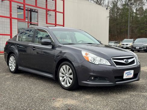 Used 2012 Subaru Legacy 3.6R Limited image 9