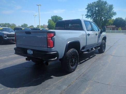 Certified 2025 Chevrolet Silverado 2500 ZR2 w/ Technology Package AWD/4WD image 9