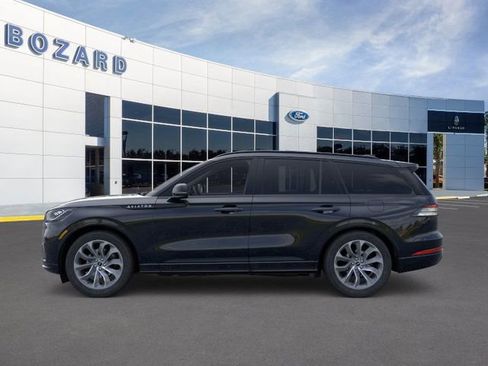 New 2025 Lincoln Aviator Premiere w/ Jet Appearance Package image 3