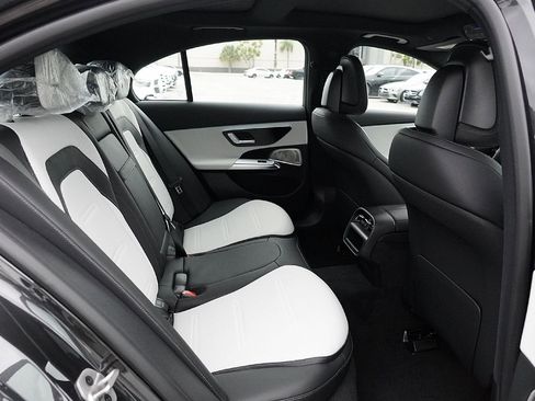 New 2026 Mercedes-Benz E 53 AMG e 4MATIC Sedan image 13