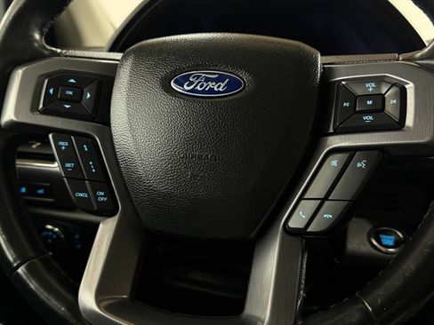 Used 2019 Ford Expedition Platinum RWD image 71