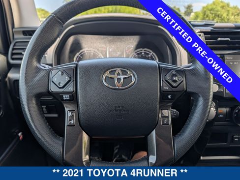 Used 2021 Toyota 4Runner TRD Off-Road Premium w/ Moonroof Package AWD/4WD image 27