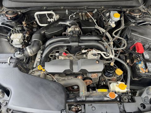 Used 2017 Subaru Outback 2.5i Touring w/ Popular Package #5A image 36