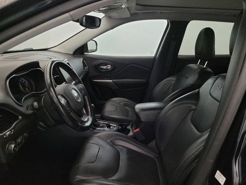Used 2021 Jeep Cherokee Limited w/ Elite Package AWD/4WD image 17
