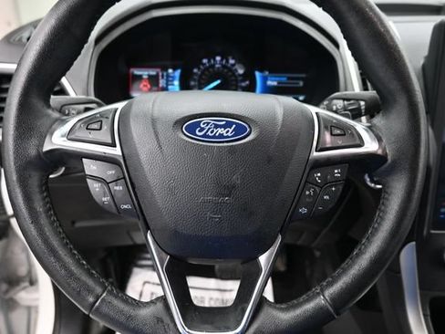 Used 2022 Ford Edge SEL w/ Convenience Package AWD/4WD image 13