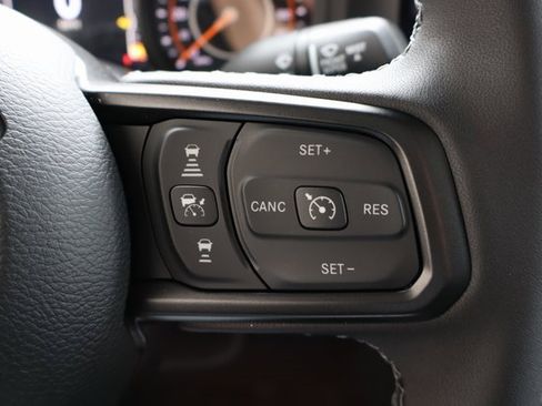 New 2025 Jeep Gladiator Sport image 16