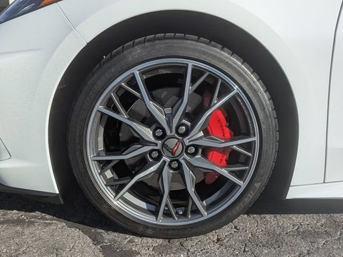 Used 2023 Chevrolet Corvette Stingray Premium Conv w/ Z51 Performance Package RWD image 50