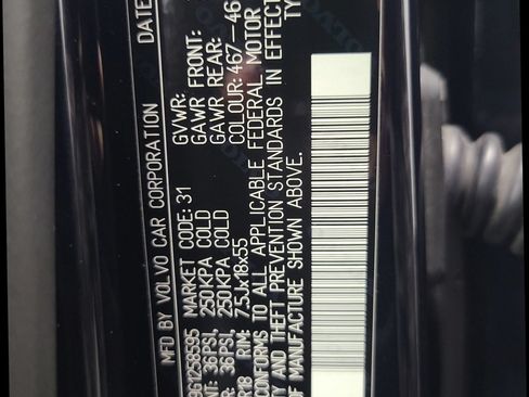 Used 2016 Volvo XC70 T5 Premier w/ Proximity Package AWD/4WD image 3