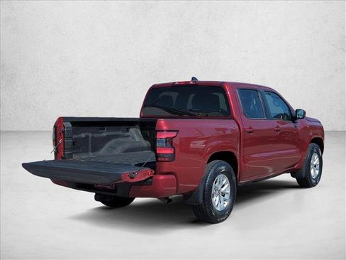 Used 2024 Nissan Frontier SV w/ Technology Package image 5