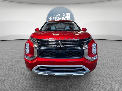 Used 2024 Mitsubishi Outlander SEL image 9
