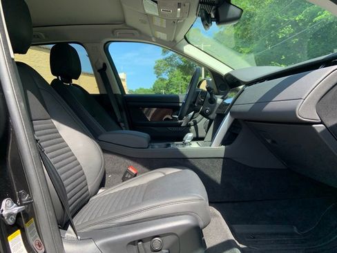 Certified 2024 Land Rover Discovery Sport S image 18