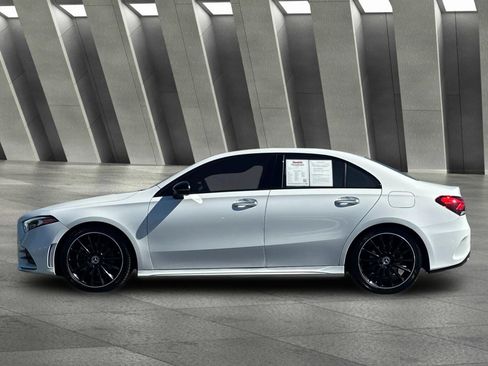 Used 2020 Mercedes-Benz A 220 image 7