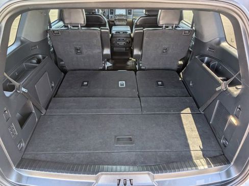 Used 2021 Ford Expedition Limited image 14