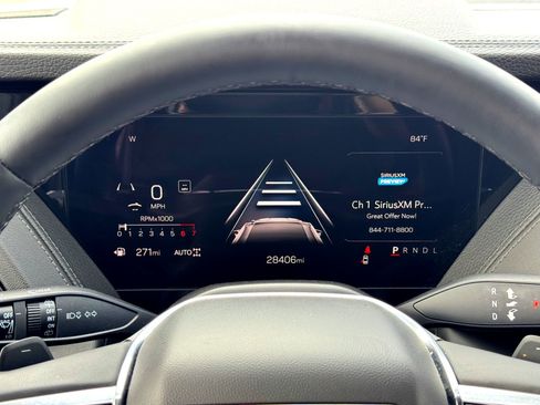 Used 2025 GMC Yukon XL Denali image 28