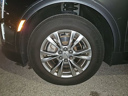 Used 2020 Cadillac XT5 Premium Luxury image 22