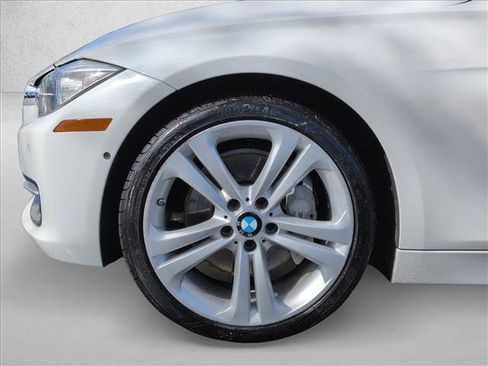 Used 2015 BMW 335i Sedan image 25