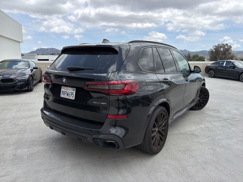 Used 2022 BMW X5 xDrive40i w/ M Sport Package AWD/4WD image 4