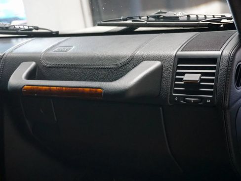Used 2011 Mercedes-Benz G 55 AMG 4MATIC image 25