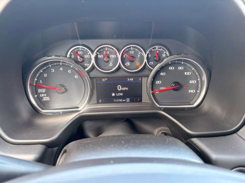 Used 2021 Chevrolet Suburban LT w/ LT Signature Package AWD/4WD image 26
