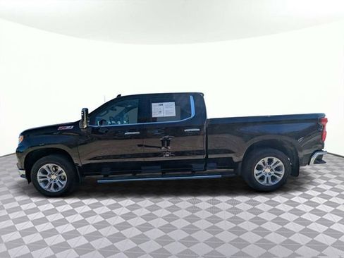 Used 2025 Chevrolet Silverado 1500 LTZ AWD/4WD image 6