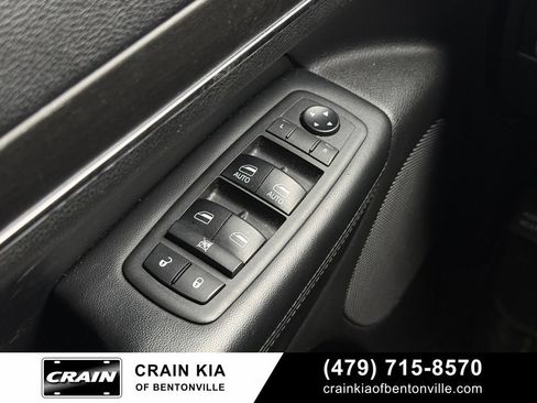 Used 2018 Jeep Grand Cherokee Limited AWD/4WD image 17