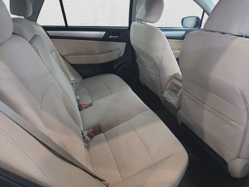 Used 2019 Subaru Outback 2.5i Premium AWD/4WD image 11