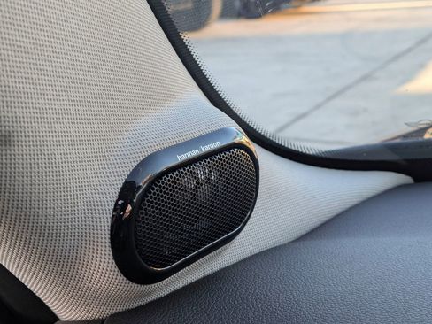 Used 2018 MINI Cooper S image 21