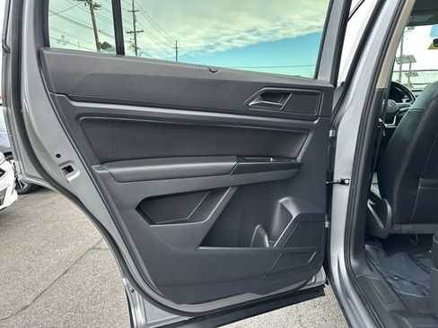 Used 2021 Volkswagen Atlas SEL image 22