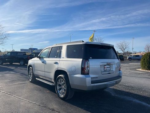 Used 2016 GMC Yukon SLE w/ HD Trailering Package image 5